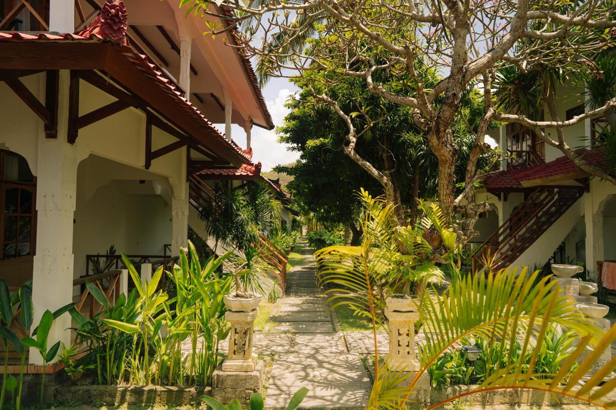 Hotel The Confidential Mandalika Kuta  Esterno foto