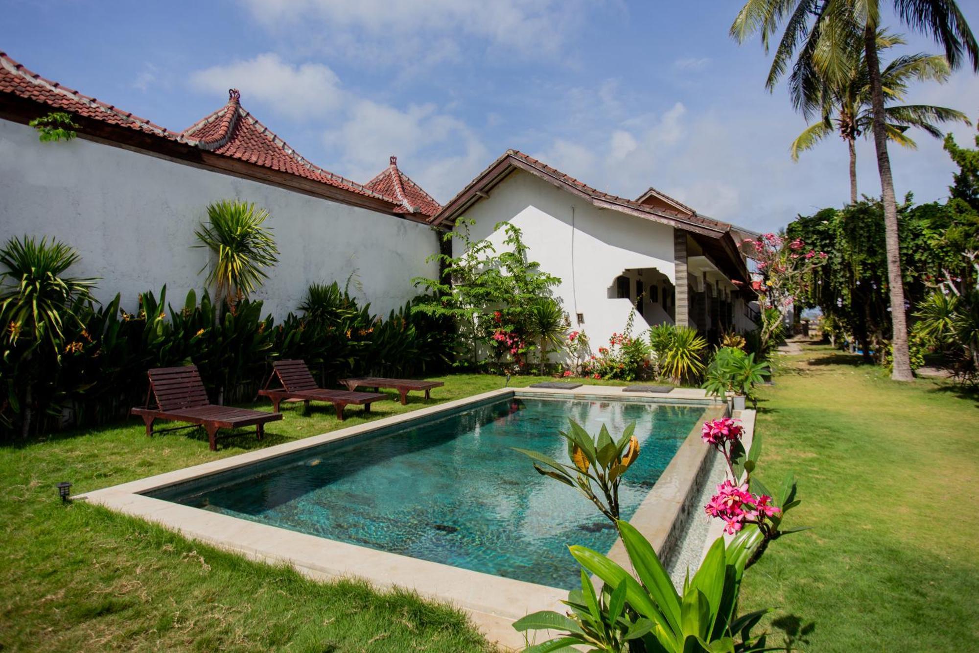Hotel The Confidential Mandalika Kuta  Esterno foto